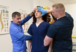 Galeria | WUMed | Ćwiczenia studentów ratownictwa medycznego | Zdjęcie: 18