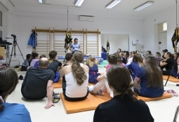 Galeria | WUMed | Poród to ruch - warsztaty dla studentów położnictwa i fizjoterapii | Zdjęcie: 19