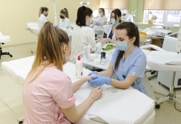 Galeria | WUMed | Kosmetologia - ćwiczenia praktyczne | Zdjęcie: 7